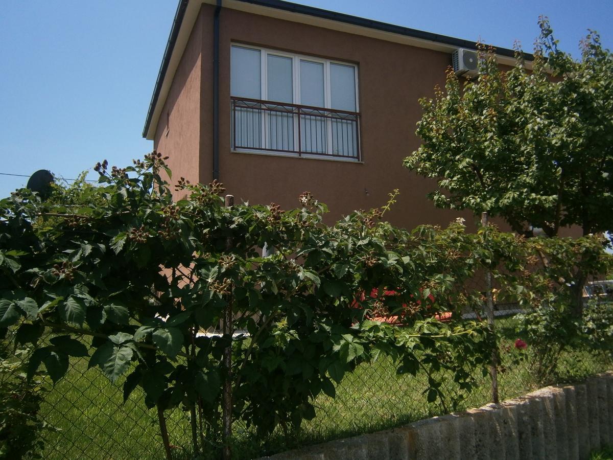 Apartman Boki Trebin Dış mekan fotoğraf